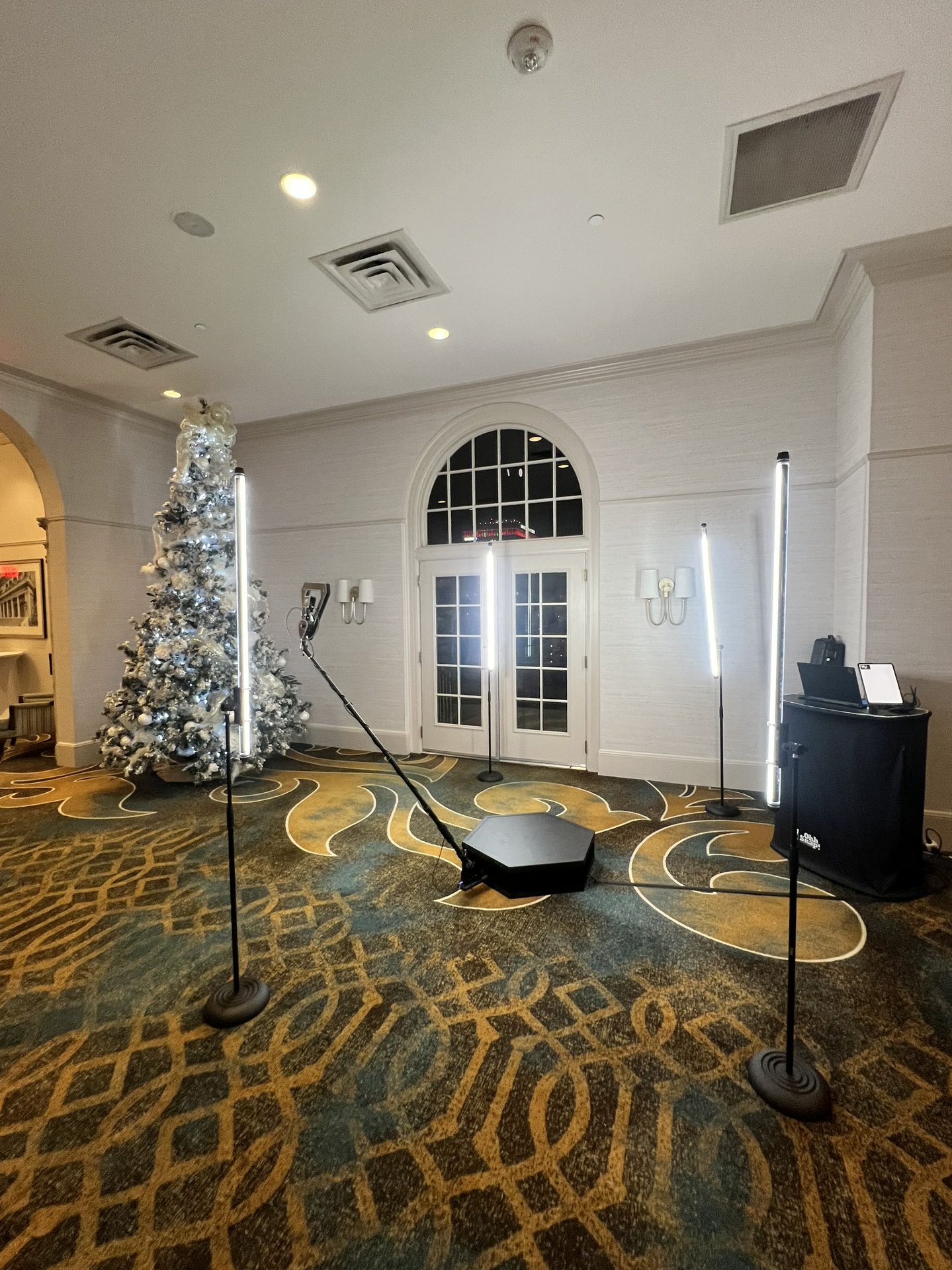 Lake Charles Christmas photo booth 217